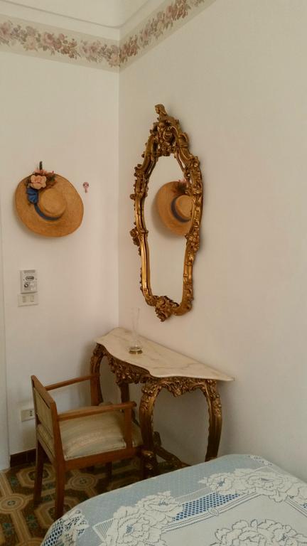 Centro Storico B&B Noto Esterno foto