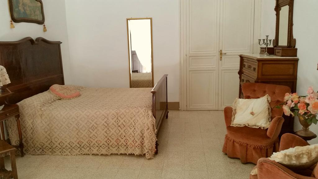 Centro Storico B&B Noto Esterno foto